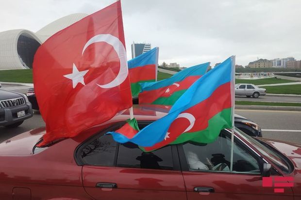 Ağdamın azad edilməsi münasibəti ilə Qələbə avtoyürüşü keçirilib - FOTO