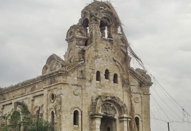 Армяне разрушили последнюю русскую церковь в Нагорном Карабахе - ФОТО