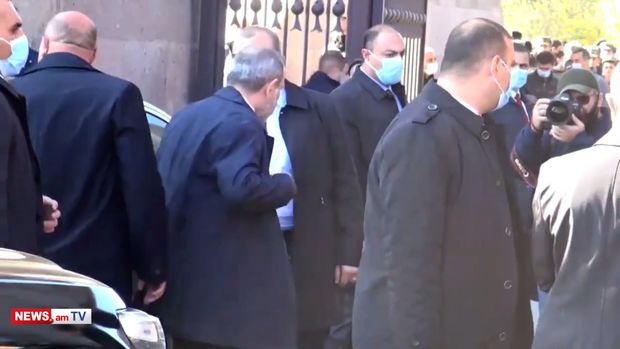 Paşinyan mühafizəçilərinin sayını artırdı - VİDEO