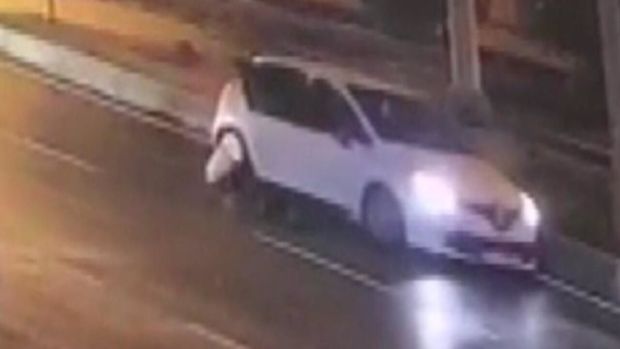 Əri tərəfindən hərəkətdə olan maşından atılan qadın xəstəxanada öldü