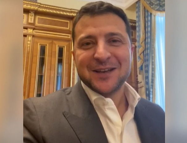 Vladimir Zelenski koronavirusdan sağaldı - VİDEO