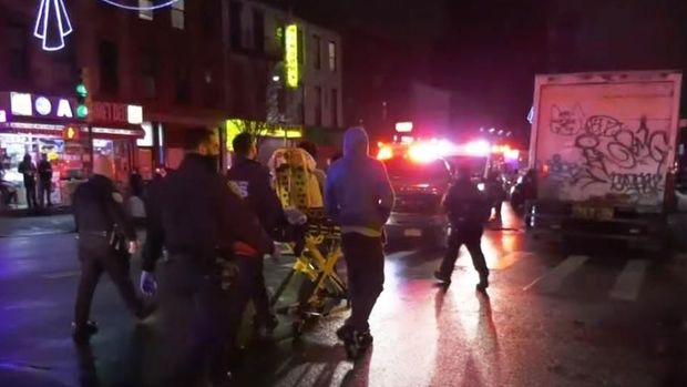 Ad gününü qeyd edən dostlar arasında silahlı insident: Ölən və yaralılar var - VİDEO