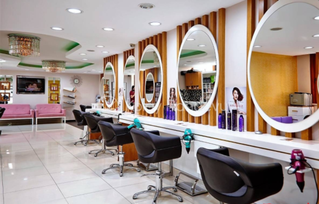 DİQQƏT: Azərbaycanda gözəlik salonları, bərbərxanalar bağlana bilər