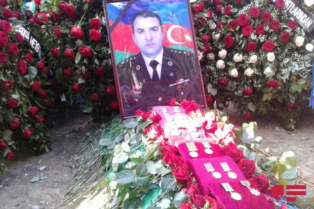 Şəhid polkovnik Babək Səmidli dəfn olunub - FOTO