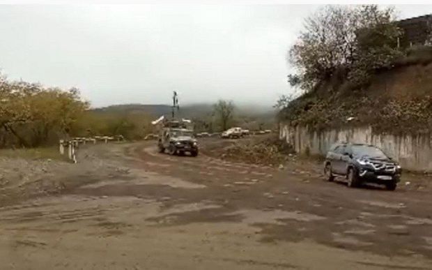 Azərbaycan ordusu Kəlbəcərə yola düşüb - VİDEO