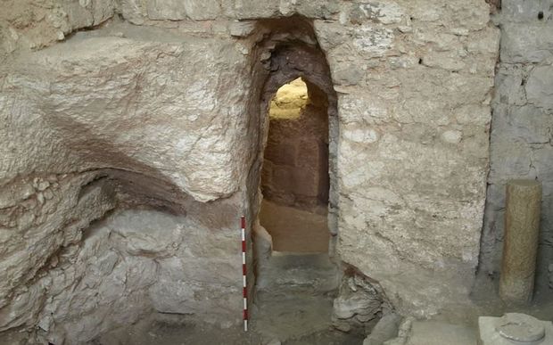 Britaniyalı arxeoloq İsa peyğəmbərin yaşadığı evi aşkar etdiyini bildirib - FOTO