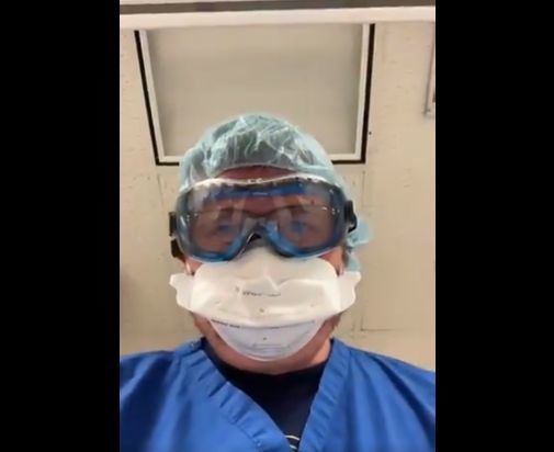 Həkim COVID-19-dan ölənlərin son anlarını “canlandırdı” - VİDEO