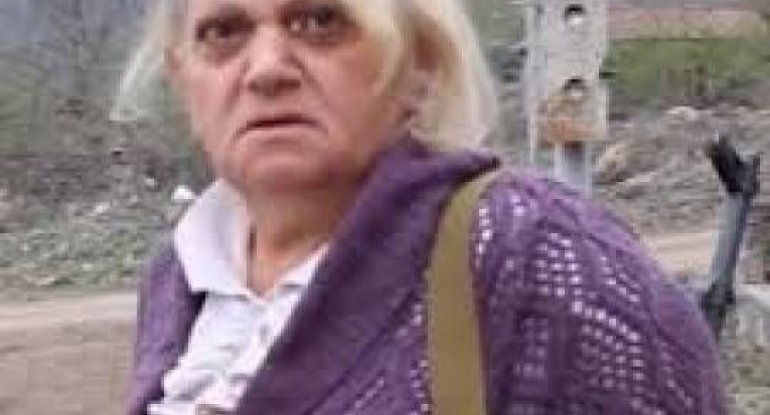 “Biz geri dönəcəyik...” - Laçının Zabux kəndindəki silahlı erməni qadın - VİDEO