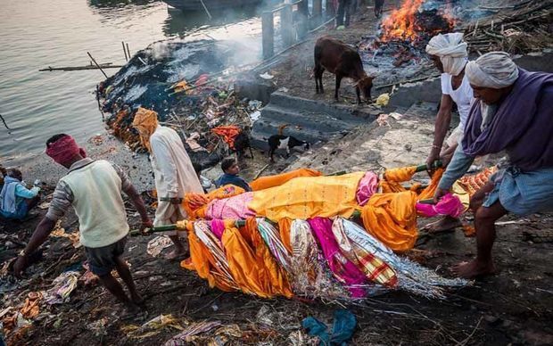 “Meyiti yandırılan” kişi evə qayıtdı