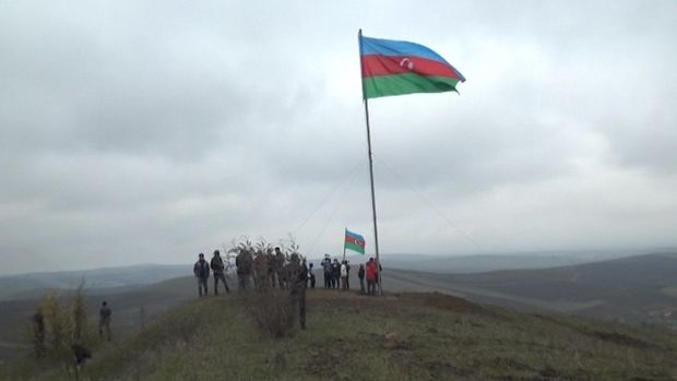 250 metrlik zirvədə dalğalanan şanlı bayrağımız – VİDEO