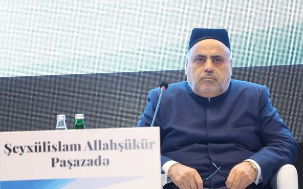Allahşükür Paşazadə: “Bu gün şəhidlərimizin ruhuna birlikdə dualar edirik”
