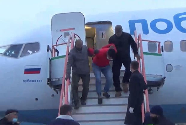 Terrorçuların tərəfdarı Rusiyadan qaçmaq istəyərkən ələ keçdi - VİDEO