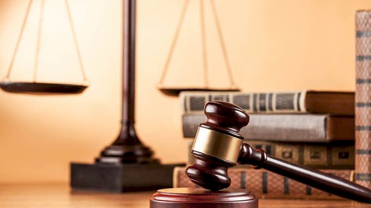 Oğlunu və gəlinini baltalayan şəxs həbs olunub