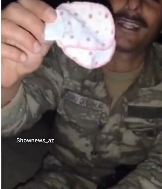 Əsgər üzərindəki bu əşya ilə 44 gün döyüşdü- FOTO