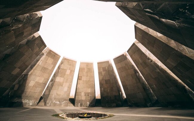 Ermənilərin məşhur ziyarətgahında asılmış kişi meyiti aşkarlandı