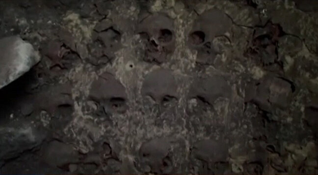 Tamamilə insan kəllələrindən ibarət QORXUNC TAPINTI - FOTO-VİDEO