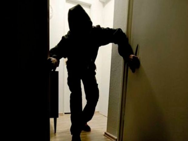 Bakıda evlərdən yeddi min manatlıq oğurluq edildi