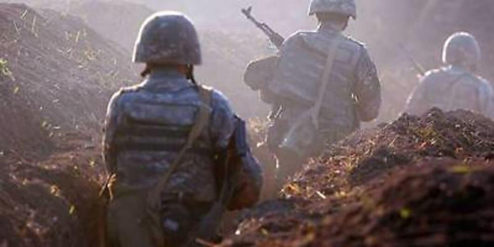 Ermənilər Paşinyanı söyə-söyə mövqeləri belə tərk edirlər - VİDEO