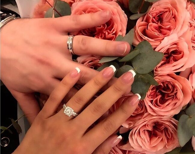 Daha bir məşhur NİŞANLANDI