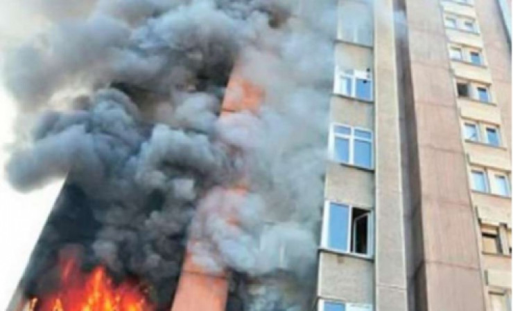 SON DƏQİQƏ: Bakıda yaşayış binasında GÜCLÜ YANĞIN BAŞLADI