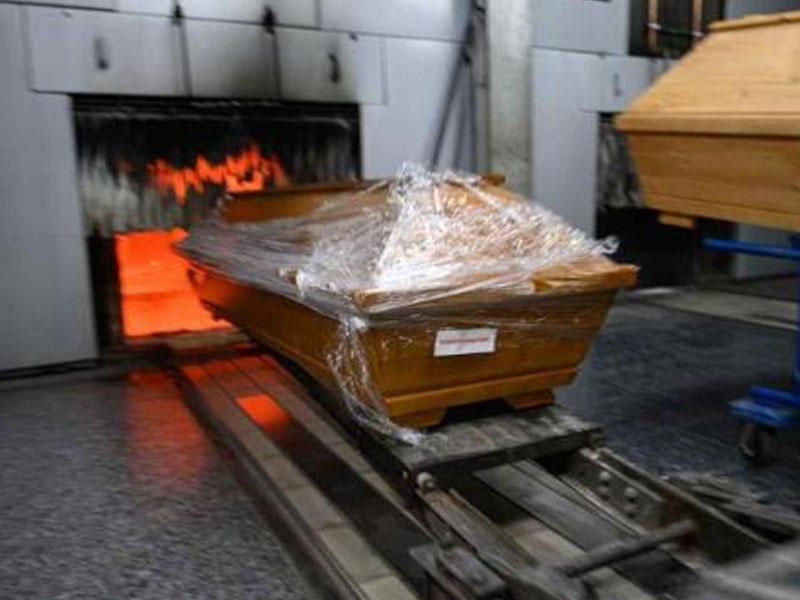 Almaniyada mutasiyalı koronavirusdan ölənlərin cəsədləri yandırılır - 962 meyit... - FOTO