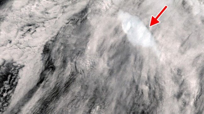 Dünyanı qorxuya salan HADİSƏ - Parçalandı...