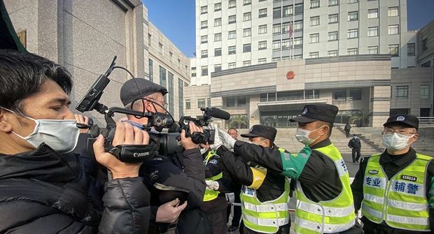 Uhanda COVID-19 haqqında məlumat verən çinli jurnalist dörd illik həbs edilib