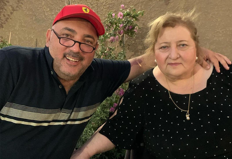Bəhrəm Bağırzadənin anası koronavirusa yoluxdu, komadadır - Foto