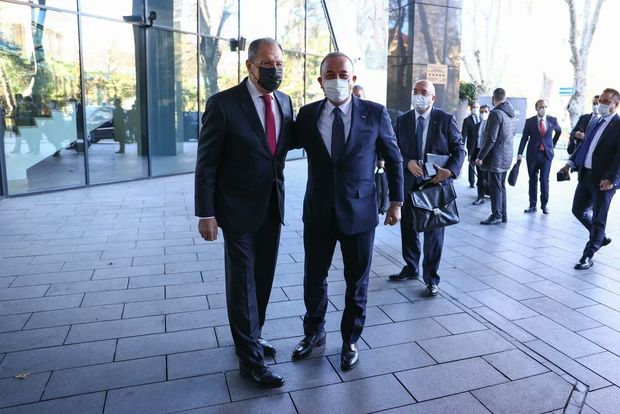 Лавров и Чавушоглу провели встречу в Сочи по Нагорному Карабаху - ФОТО