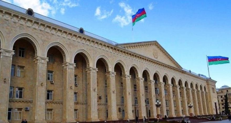 ИВ Гянджи направит более 500 тыс. манатов на устранение ущерба жилью, пострадавшему от армянских ракетных атак