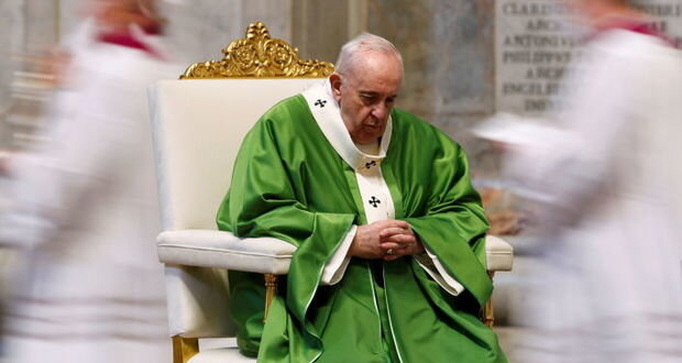 Roma Papası Yeni il ibadətində iştirak etmədi - SƏBƏB