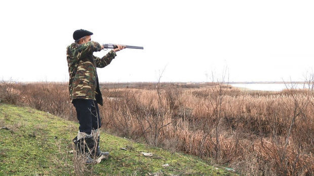 Qanunsuz ov edən şəxslər saxlanıldı - FOTO