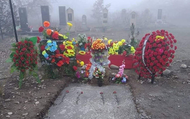 Şəhidə niyə qəbirüstü abidə qoyulmayıb? - AÇIQLAMA