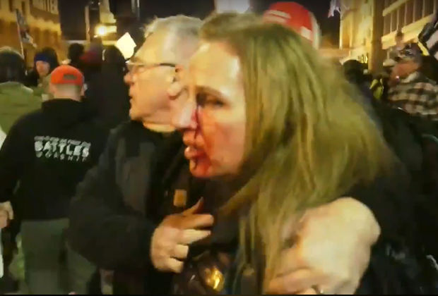 Стычки сторонников Трампа и Байдена начались в Вашингтоне - ВИДЕО