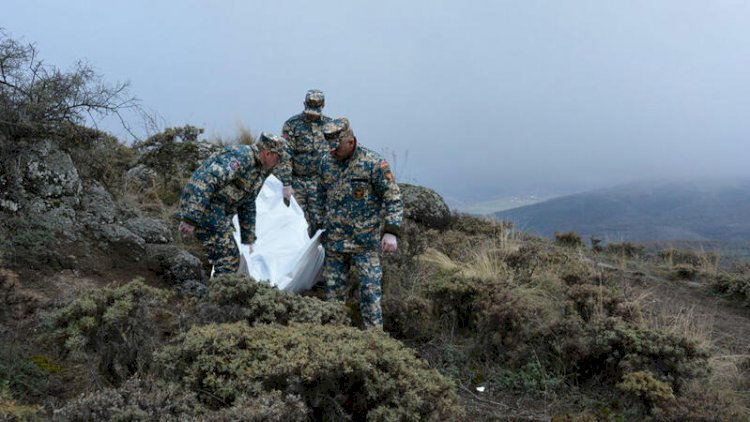 Ermənilər Qarabağdan meyitlərini yığışdıra bilmirlər: Daha 6 cəsəd tapıldı