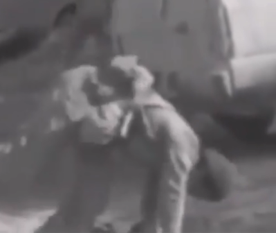 Əsgərimiz döyüş meydanında YARALI halda NAMAZ QILDI - VİDEO