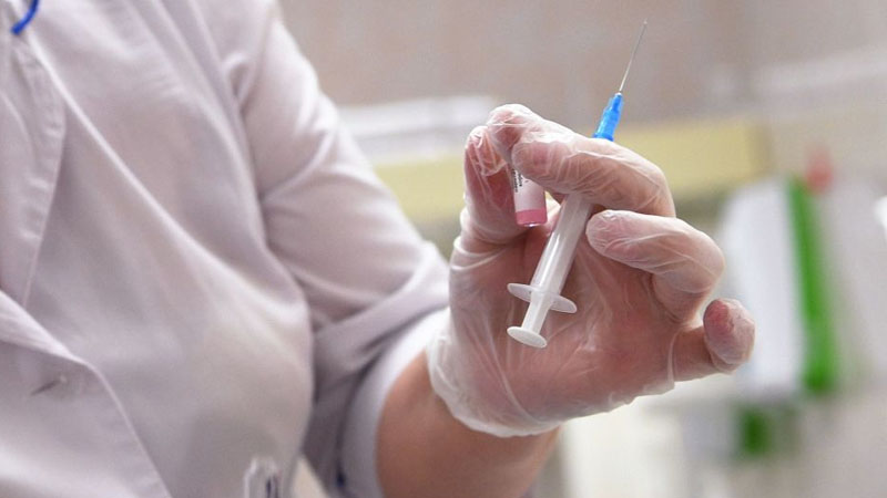 Vaksinasiya bu şəxslərdə az effekt verə bilər (AÇIQLAMA)