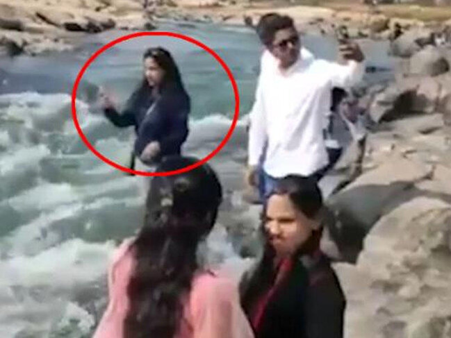 Qız çayda selfi çəkərkən öldü - ANBAAN GÖRÜNTÜLƏR