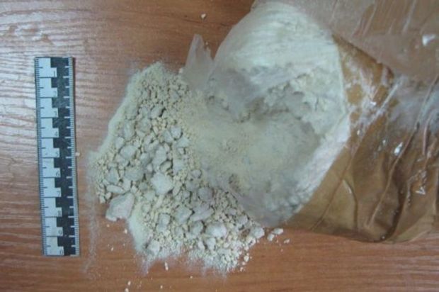 Bakı sakinlərindən beş kiloqram narkotik götürülüb