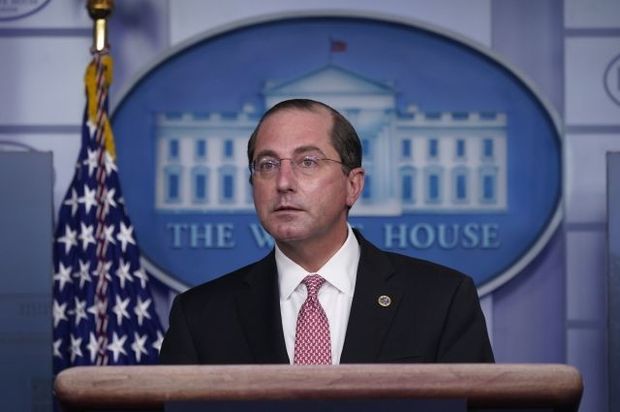 Глава Минздрава США подал в отставку из-за беспорядков в Вашингтоне