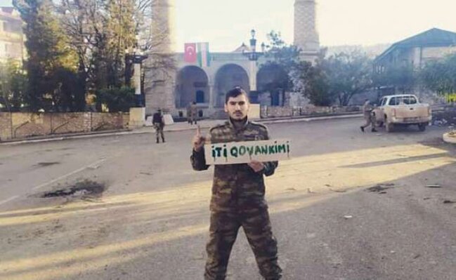 Şuşada ilk çörək bişirən Azərbaycanlı aşpaz əsgər - FOTOLAR