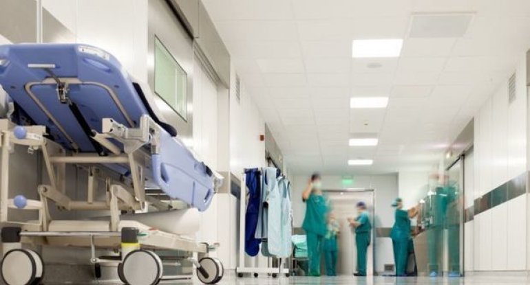 Azərbaycanın məşhur Xalq artisti infarkt oldu - Heç kimi tanımır - FOTO