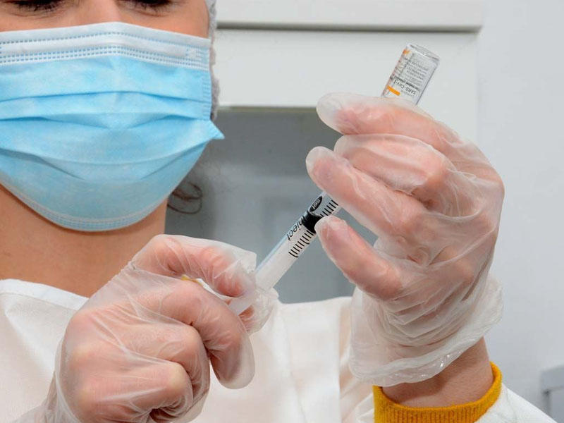 COVİD-19-a qarşı vaksin bu şəxslərə vurulmaya bilər - RƏSMİ