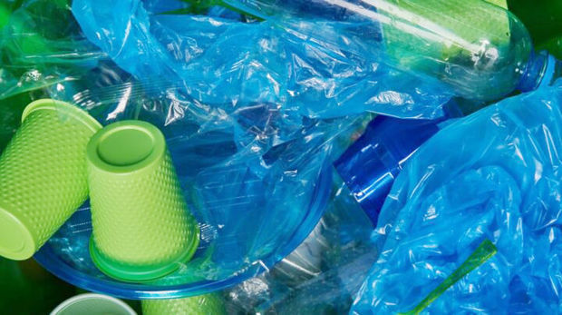 Таможенный комитет предупредил импортеров пластиковой посуды