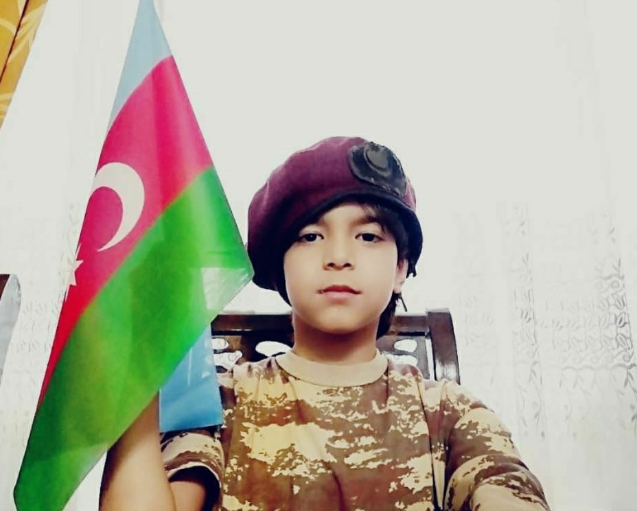 9 yaşlı Atilla 20 Yanvardan SÜJET hazırladı - VİDEO