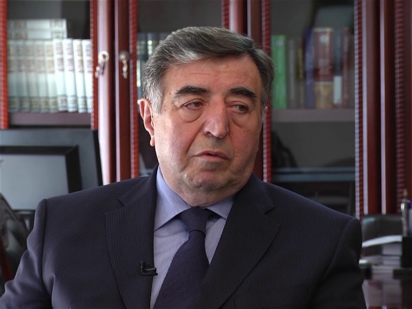 Əhmədzadənin kadrları bir gündə milyonluq müqavilələr bağladı - Tender əməliyyatı