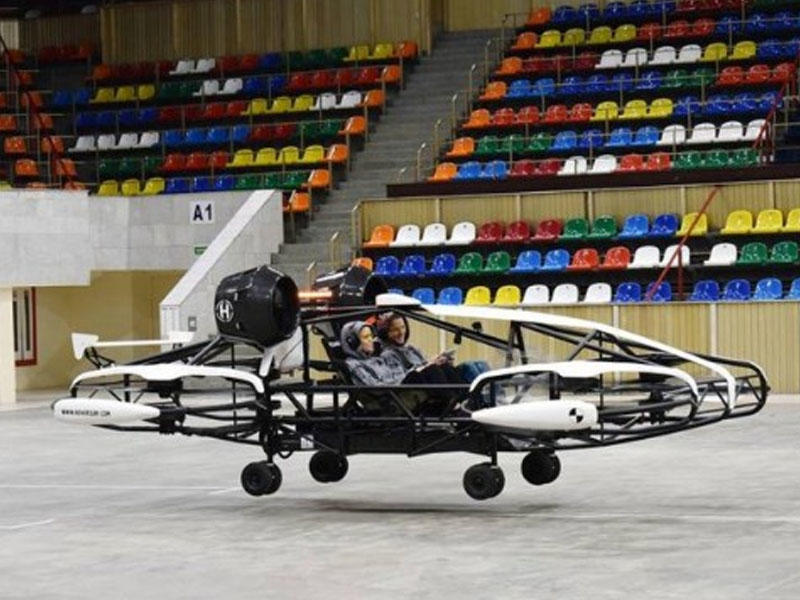 Moskvada uçan taksinin sınağı keçirilir