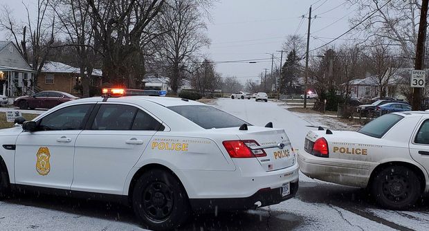 ABŞ-da atışma: Biri hamilə qadın olmaqla beş nəfər qətlə yetirildi