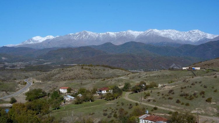 Yerevan Vardenis-Ağdərə yolundan istifadə üçün Bakıdan icazə istəyir