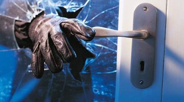 В Баку задержали подозреваемого в краже 17 000 манатов